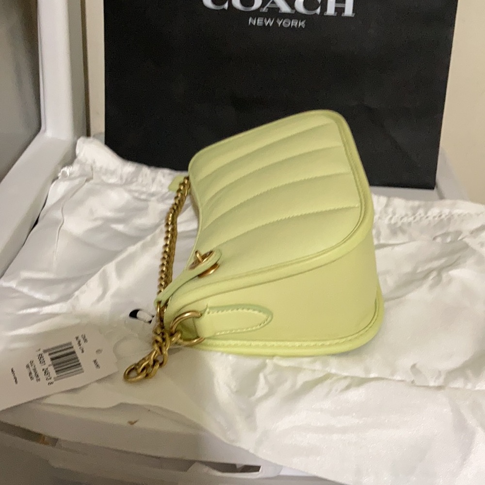 Coach quilted leather Swinger 20 B4/Pale Lime Shoulder bag - Picture 4 of 8